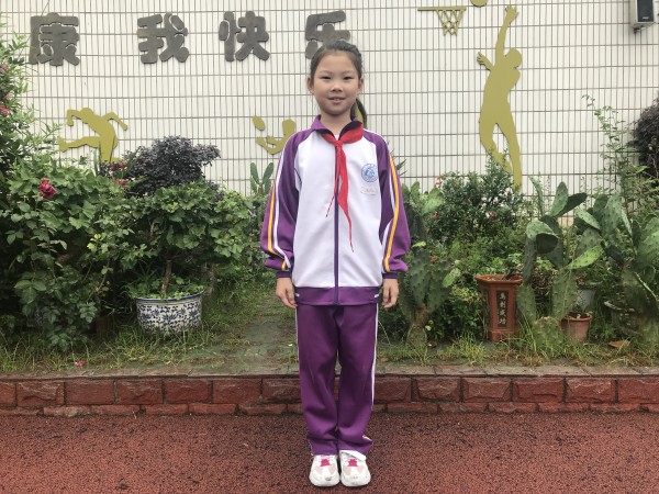 二（1）班实美德少年张欣瑶.jpg