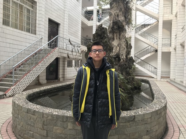 实中校区8.9 美德少年 周宇航_1.jpg